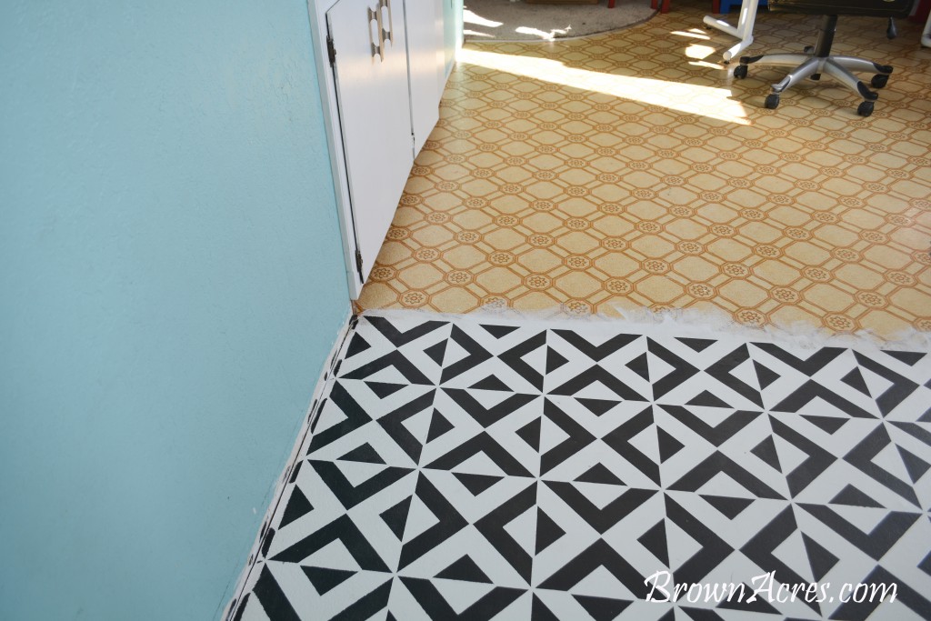 How to Paint your vinyl floor